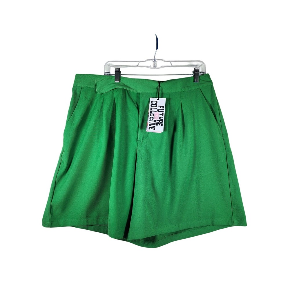 Future Collective NWT Womens 17 XXL Green Trouser Shorts Dopamine Resort Preppy